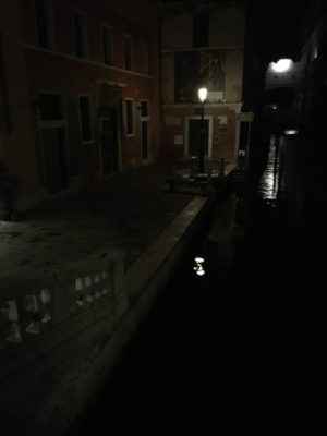 pictures of venice italy at night