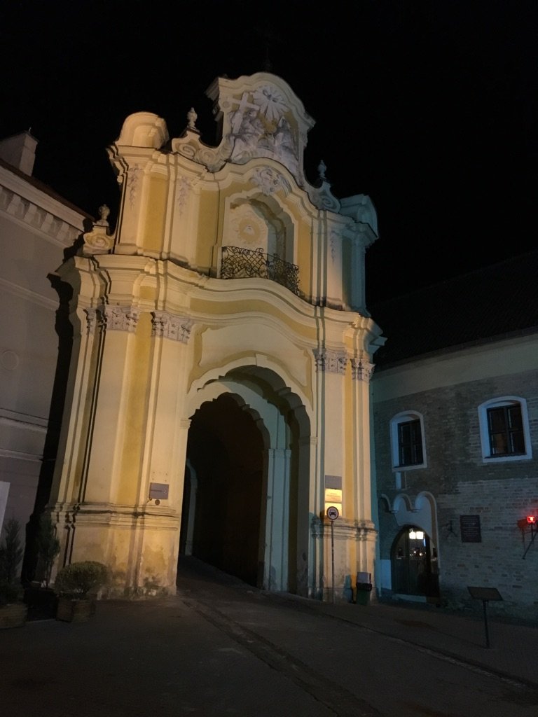 vilnius, lithuania by street photographer Pablo Kersz