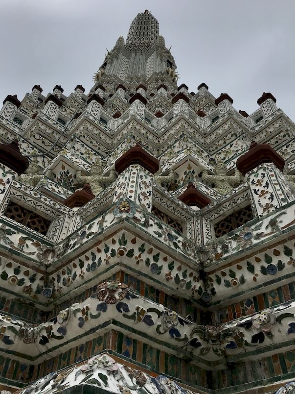 Wat Arun Ratchawararam Ratchawaramahawihan or Wat Arun is a Buddhist temple in Bangkok Yai district of Bangkok, Thailand, on the Thonburi west bank of the Chao Phraya River